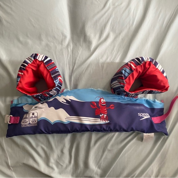 Kids Speedo Floaties - Picture 1 of 2